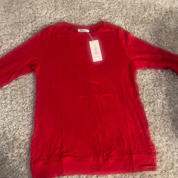 Fashion Tops - Red 100% Polyester Lightweight Top Size M NWT Long Sleeve
